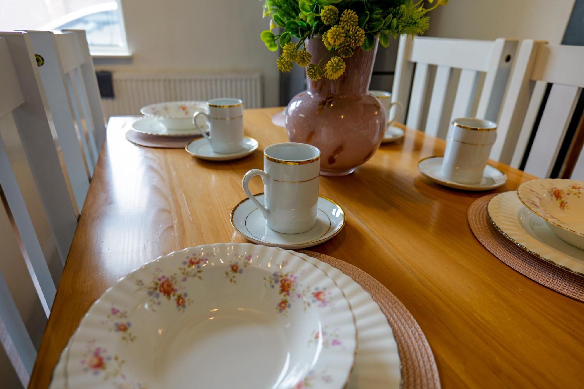 Rochdale 3 Bedroom House 2 Bath With Free Parking Sleeps 7 מראה חיצוני תמונה